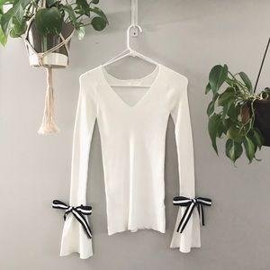NWOT white bell sleeve v neck sweater top